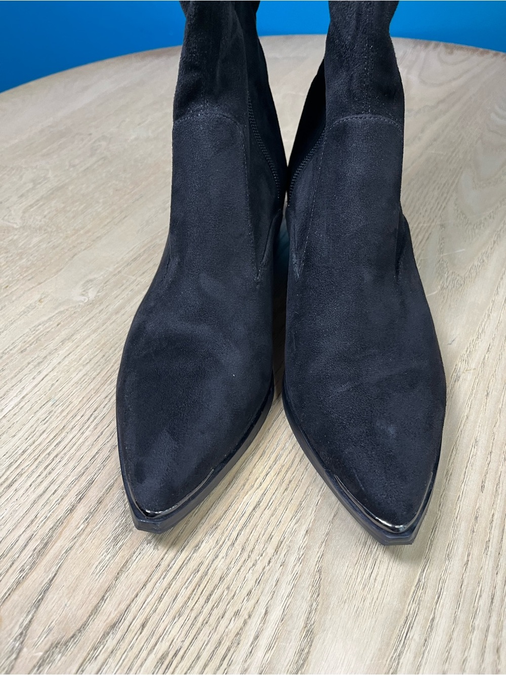 Marc Fisher Yaki OTK Over The Knee Black Faux Suede Boots Women’s Size 7.5 - Picture 5 of 9